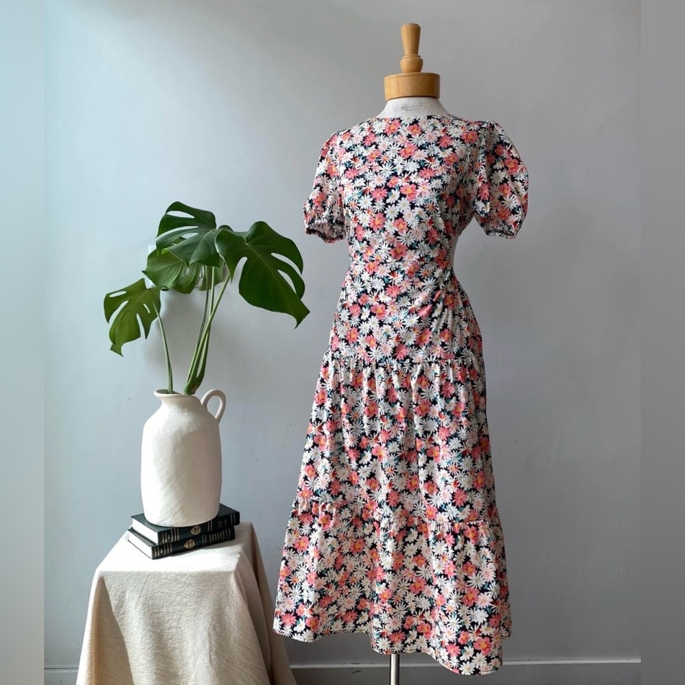 Floral Puff-Sleeve Midi Dress in Pink